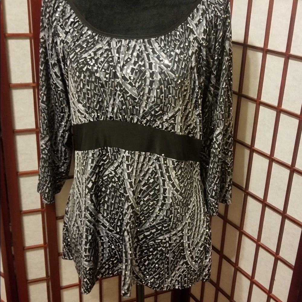 Black/white/silver with black waist tie-B107